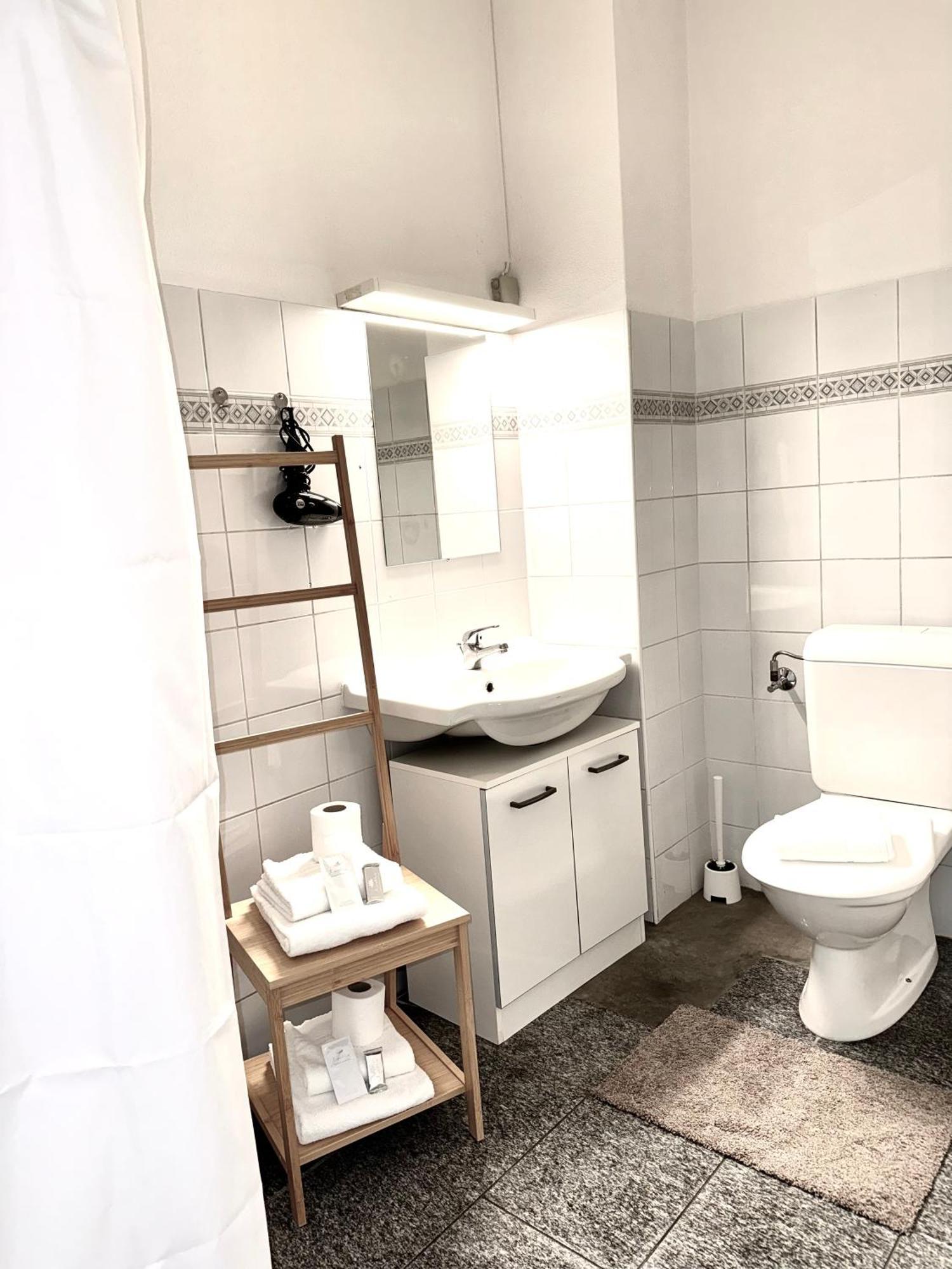 Hotel Leon D'Or Bellinzona Bagian luar foto