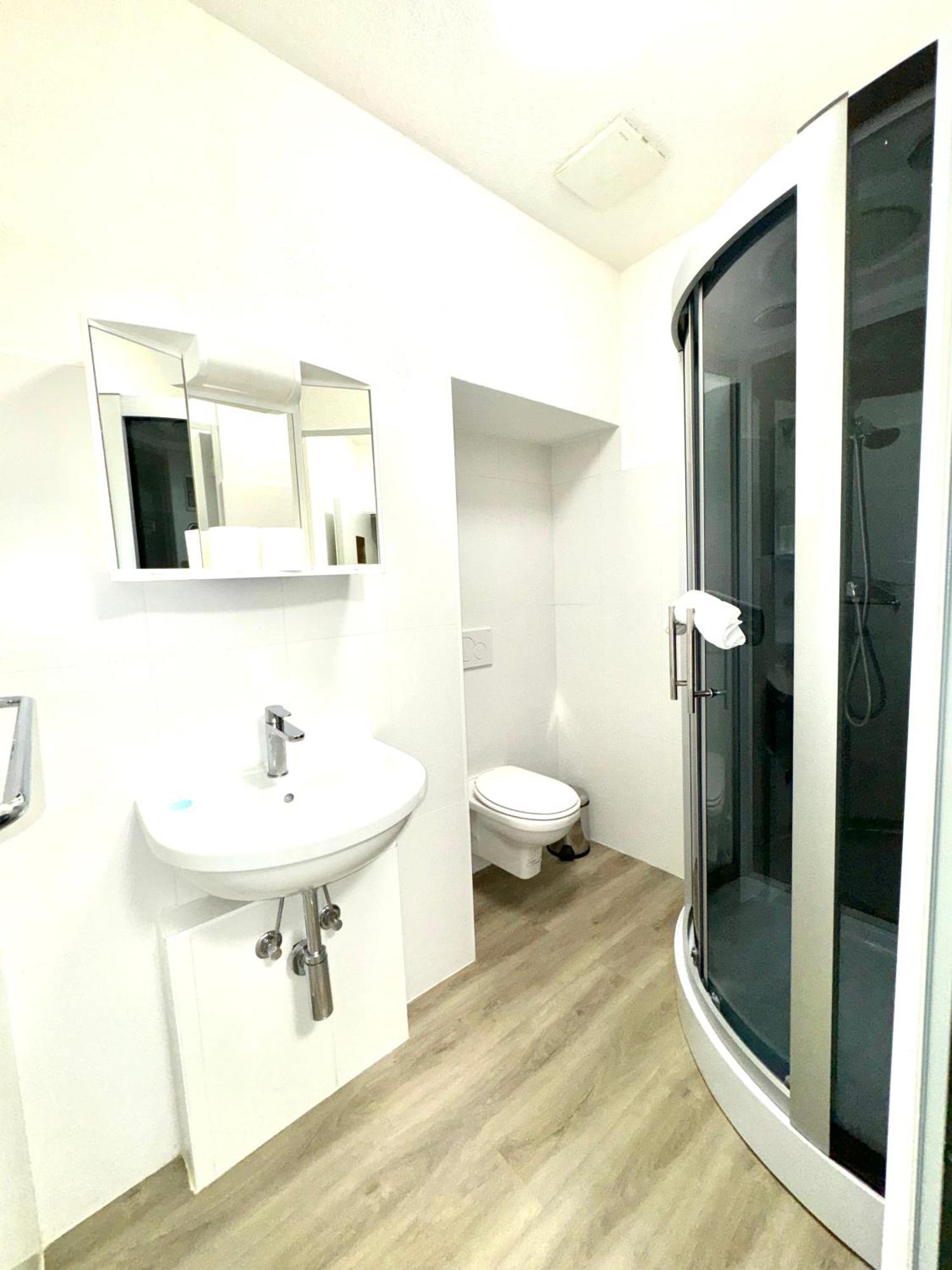 Hotel Leon D'Or Bellinzona Bagian luar foto